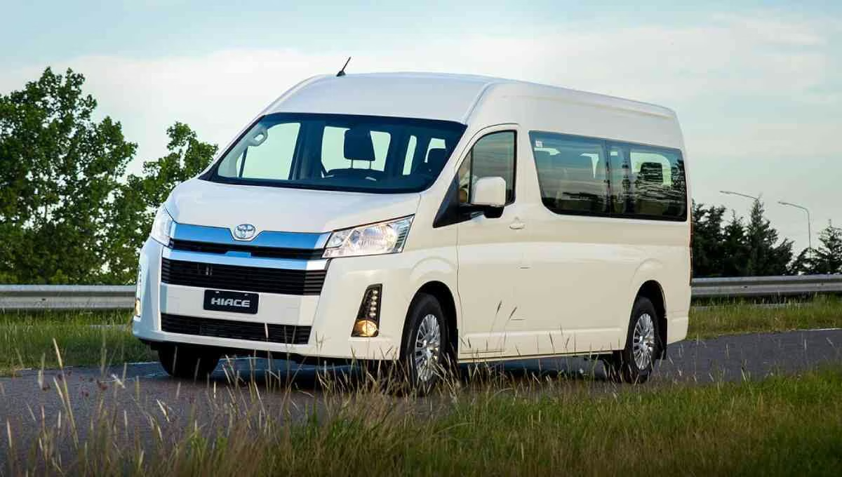 Toyota Hiace Van